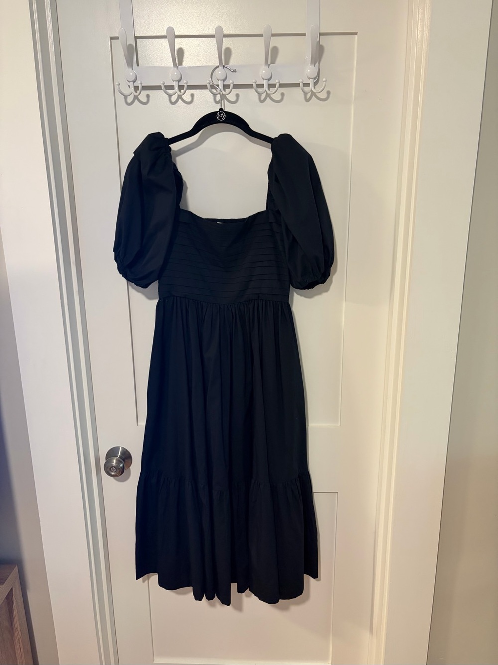 Abercrombie & Fitch Black Puff-Sleeve Midi Dress